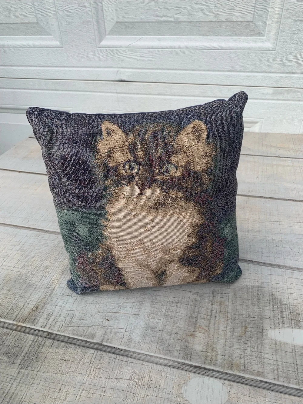 Vintage Style Cat Kitten Tapestry Throw Pillow Woven Decorative Cushion 12x12”